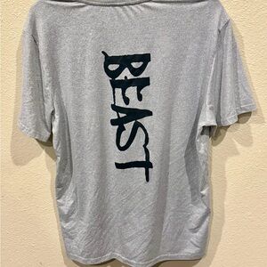Gray Beast Graphic Men's Shirt Size M